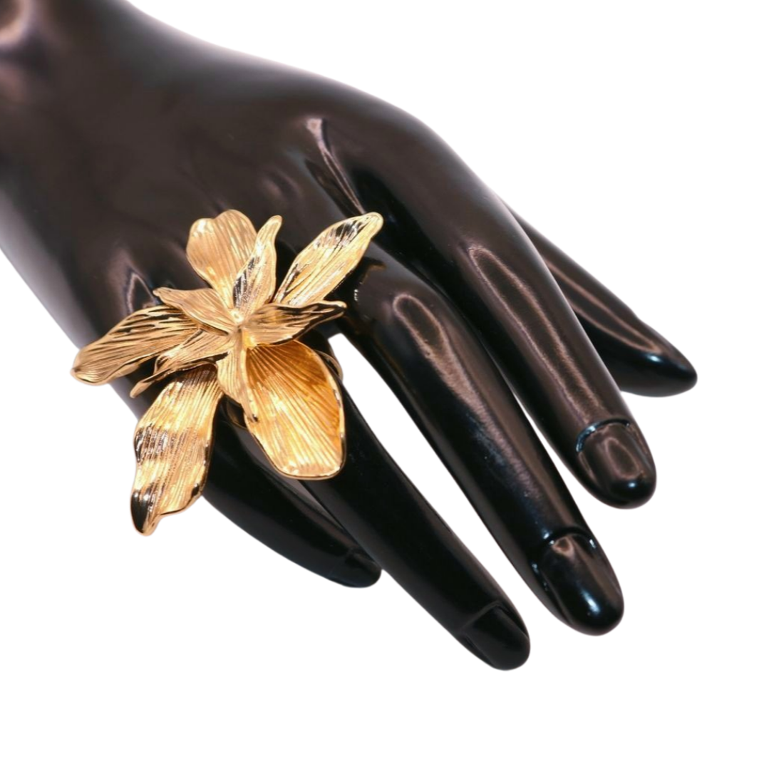 Rose Gold Flower Ring