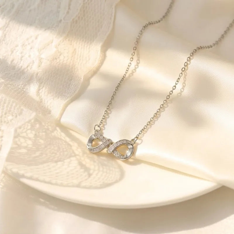 Aeon Knot