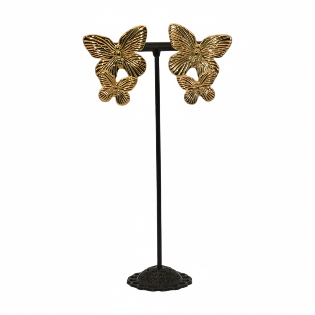 butterfly gold earing
