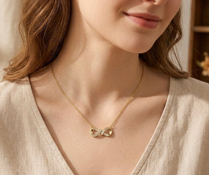Aeon Knot