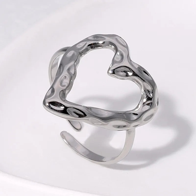Amora Heart Ring