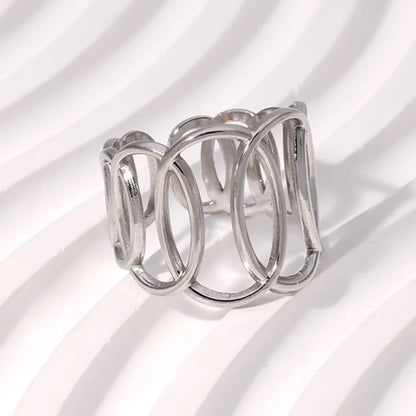 Mira Loop Ring