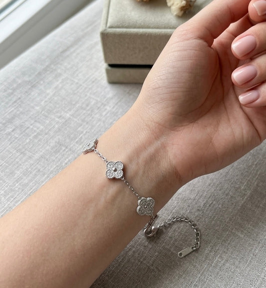 Clover Bracelet – Inspired by Van Cleef