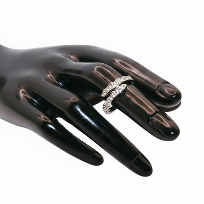 Silver snake stones design