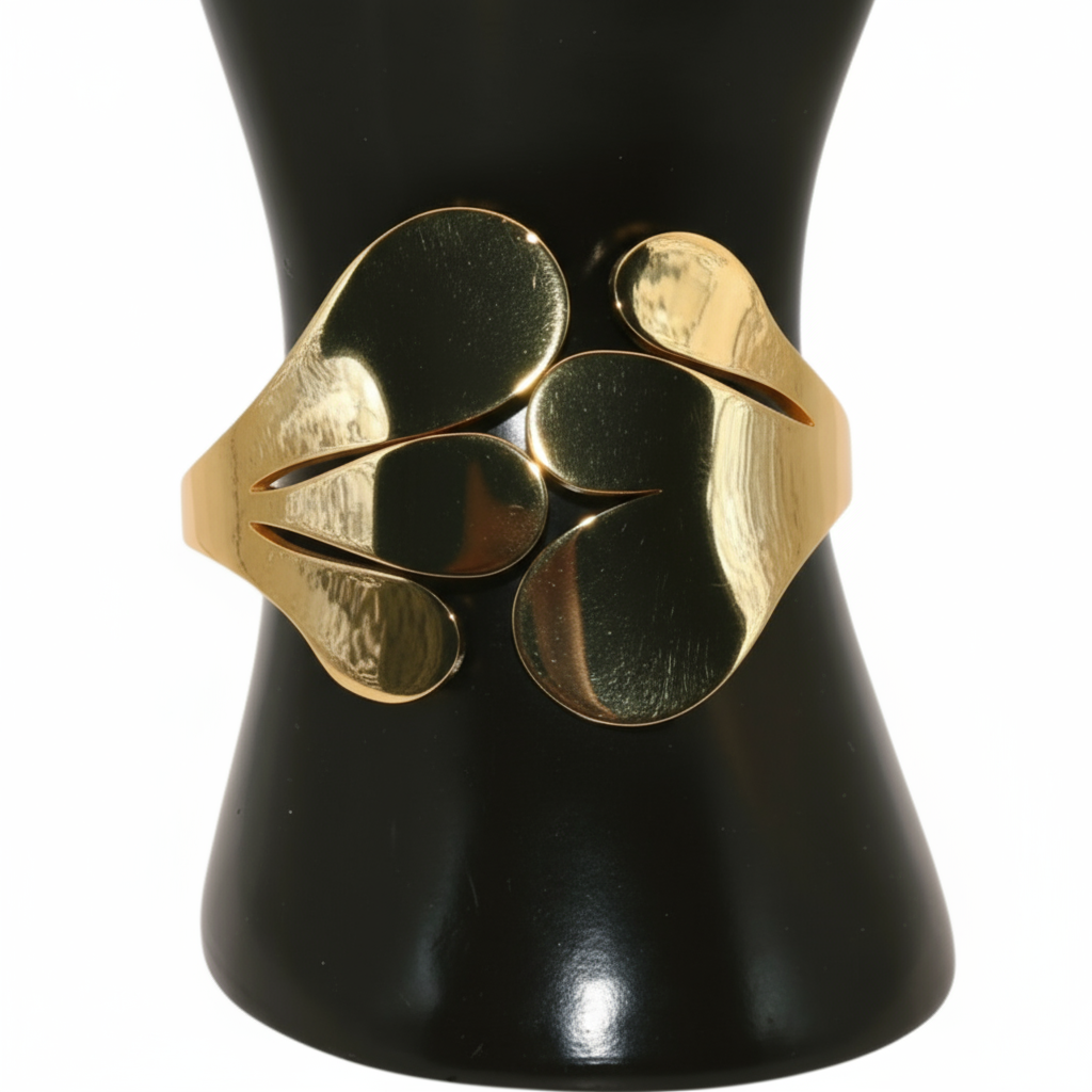 Gold bracelet Petal design