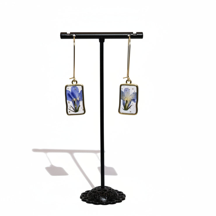 Blue Dried flower Dangle