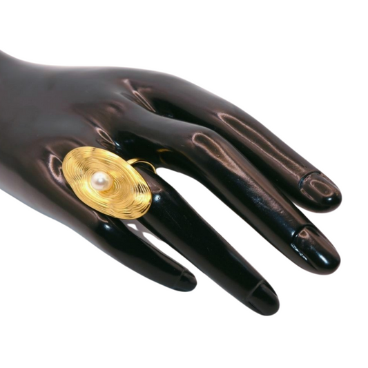Gold Women Ring 
