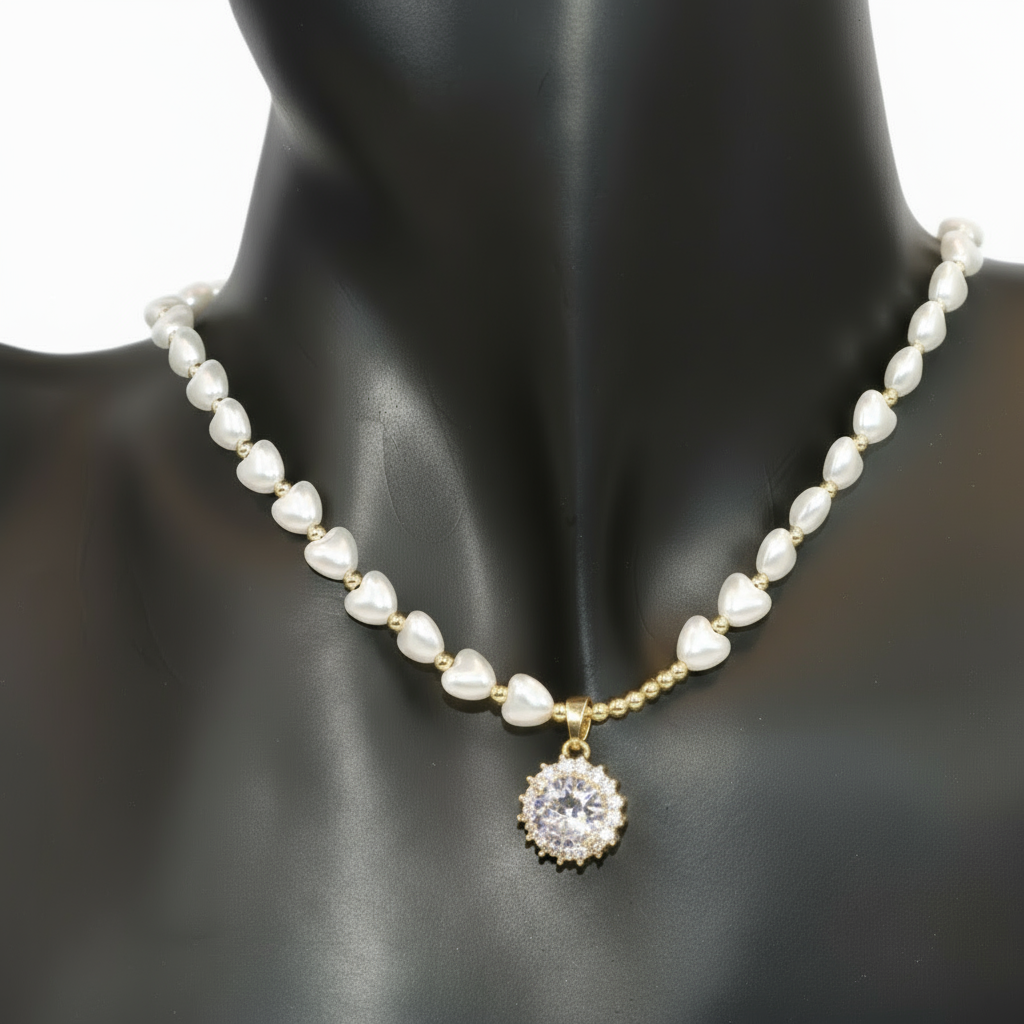 Pearl necklace with a gold chain and diamond pendant 
