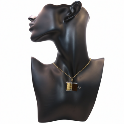 Lock gold necklace
