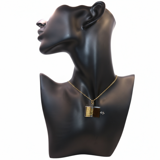 Lock gold necklace