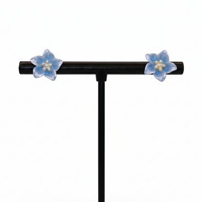 Pair of blue flower earrings 