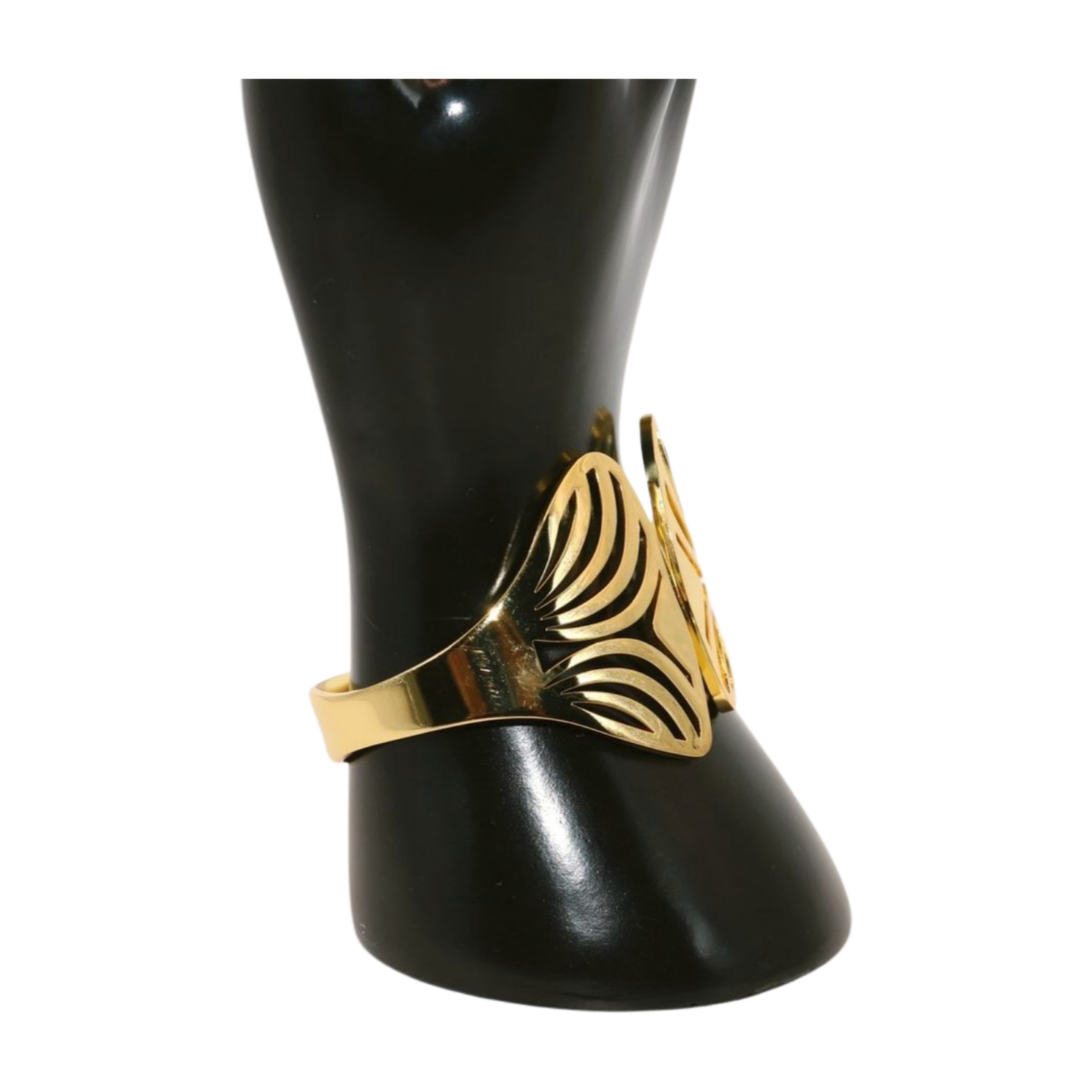 Gold butterfly-shaped women bracelet 