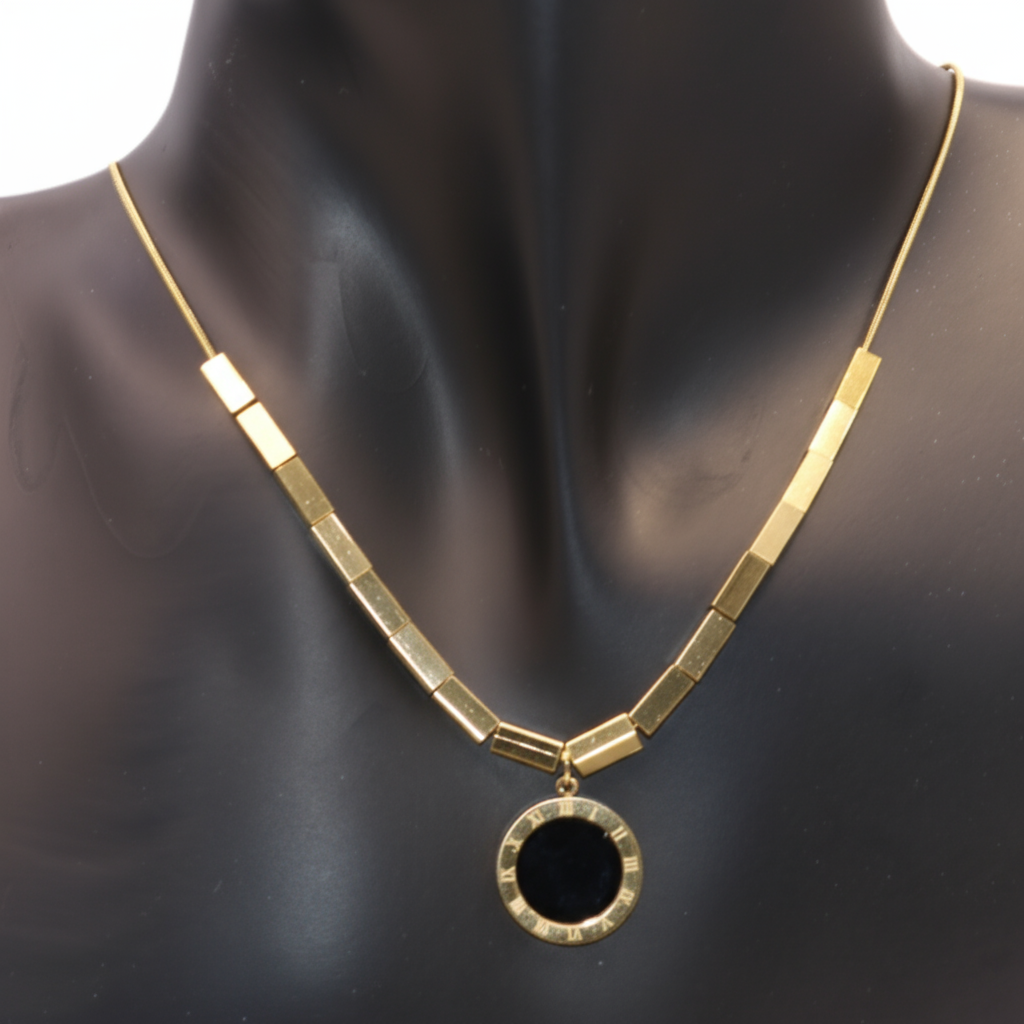 Black orbit Necklace